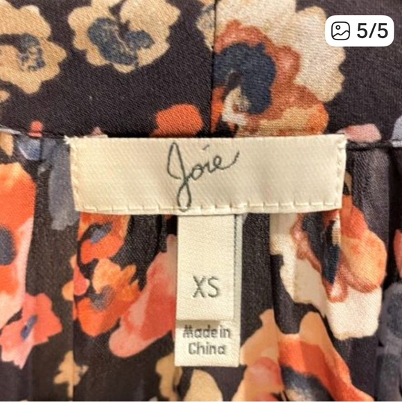 Joie Sleeveless Floral Print Silk Blouse - Picture 4 of 4